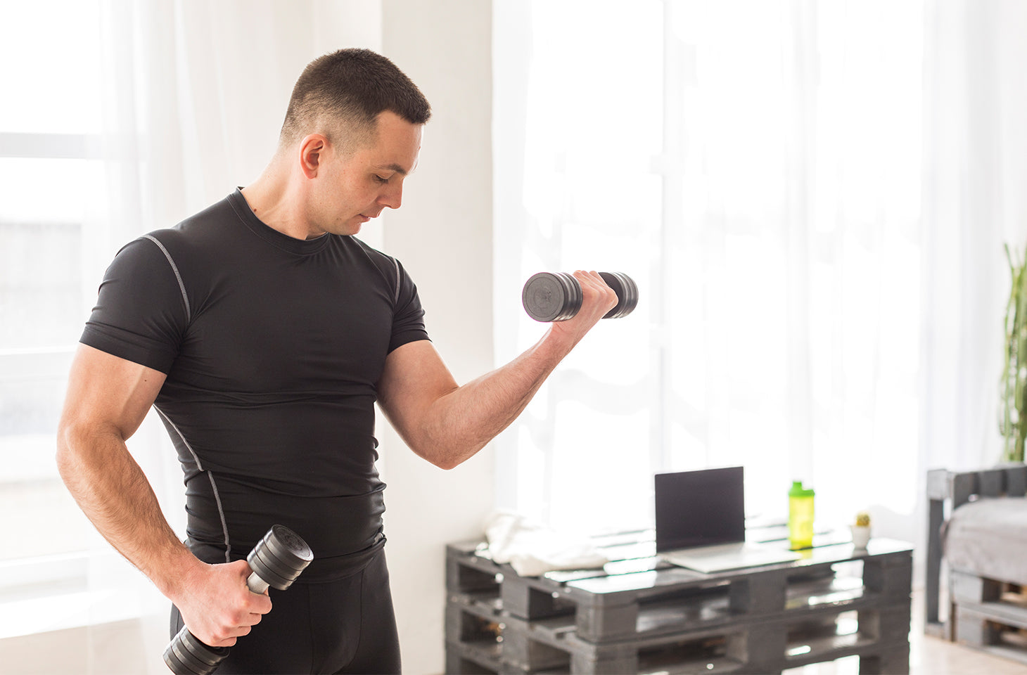Strength Training for Beginners: A Guide to Using Dumbbells